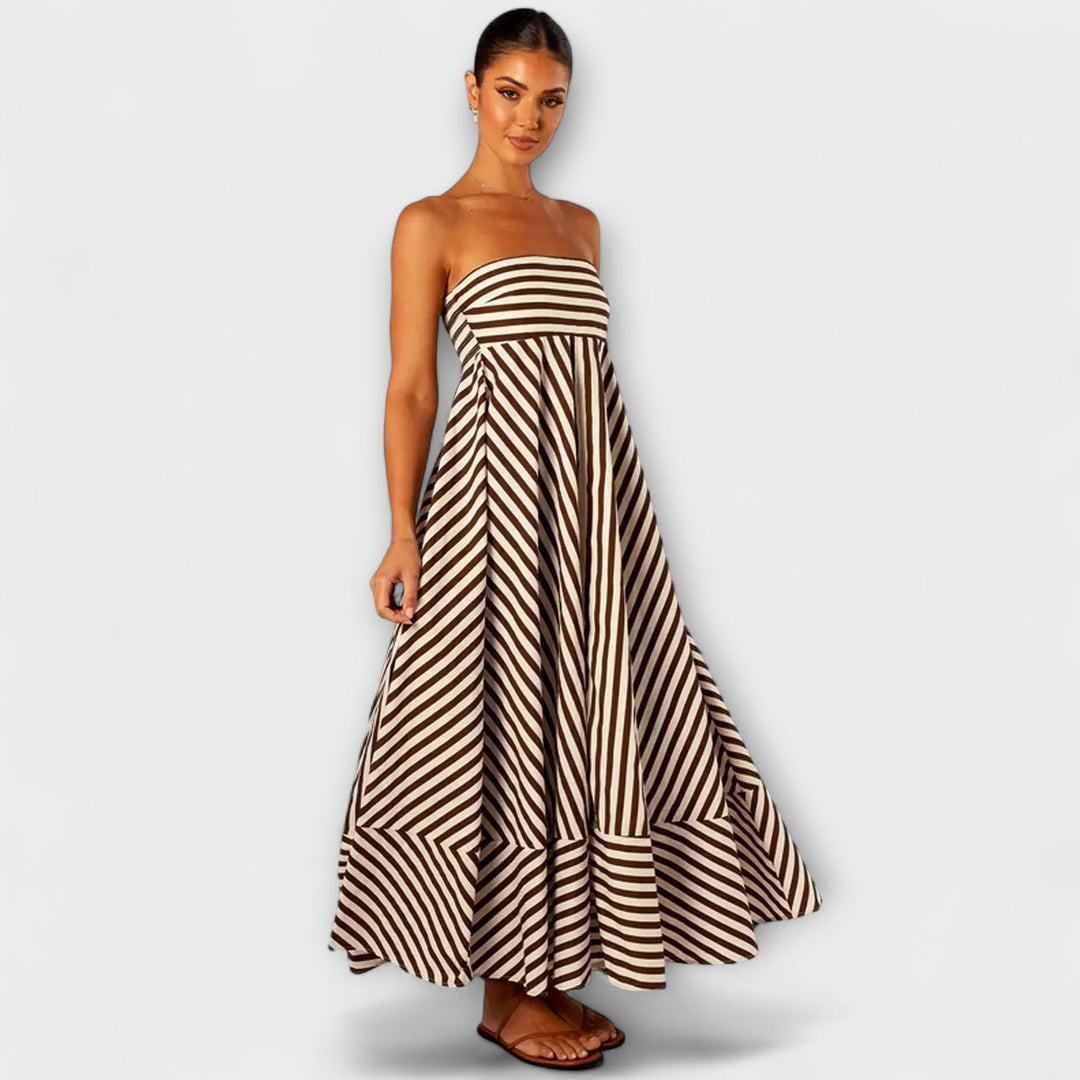 Vestido maxi Nocturnal Charm con volantes