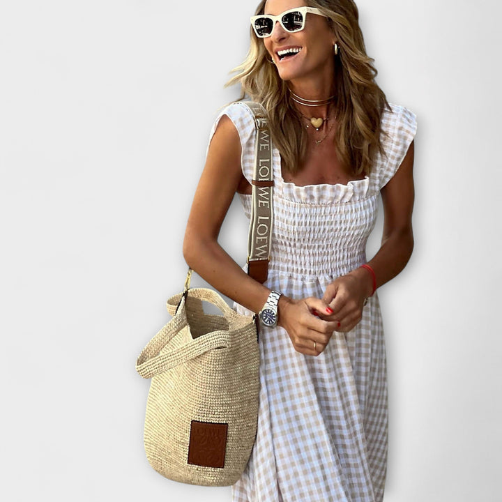 Vestido maxi a cuadros con mangas volantes