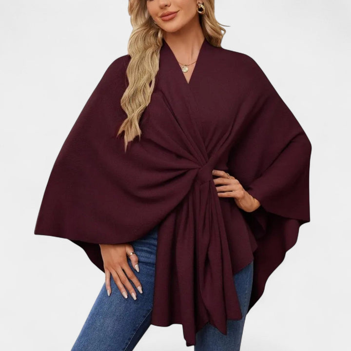 Daniela – Chaqueta elegante de caída suave con lazo
