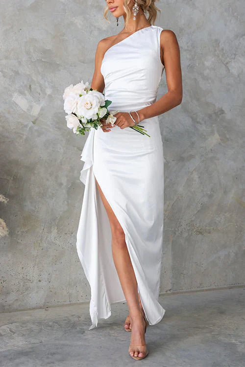 Inez - Elegante Vestido Maxi Asimétrico de Un Hombro