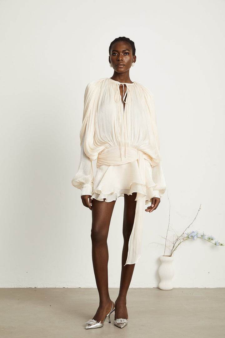 Vestido Mini Plisado Eugénie con Volantes