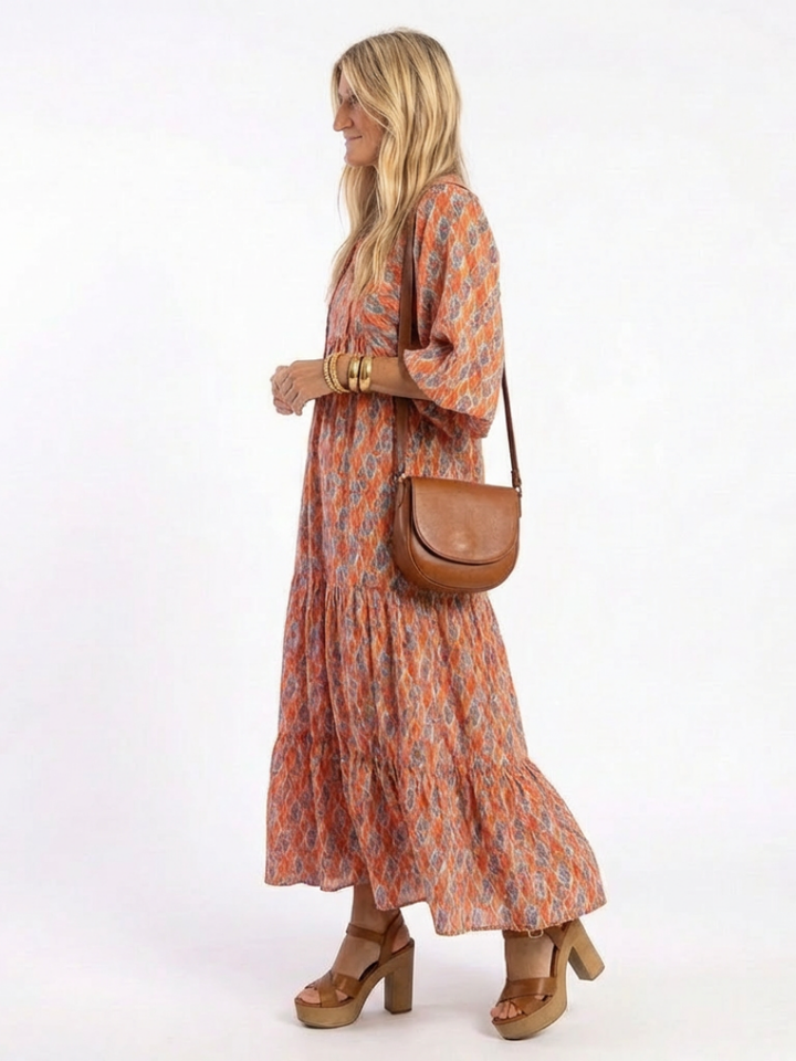 Amara | Vestido Midi con Capa y Estampado Geométrico de Escote en V