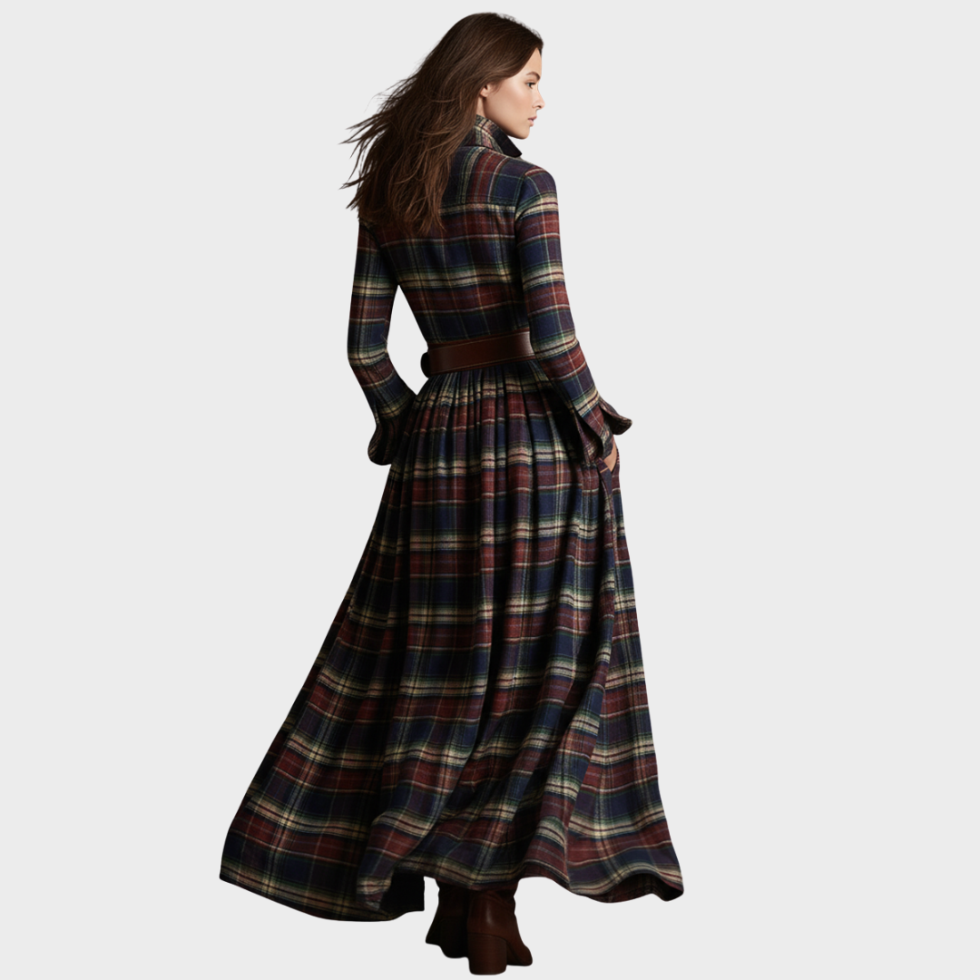 Vestido maxi étnico retro – diseño de cuadros marrones con cuello clásico