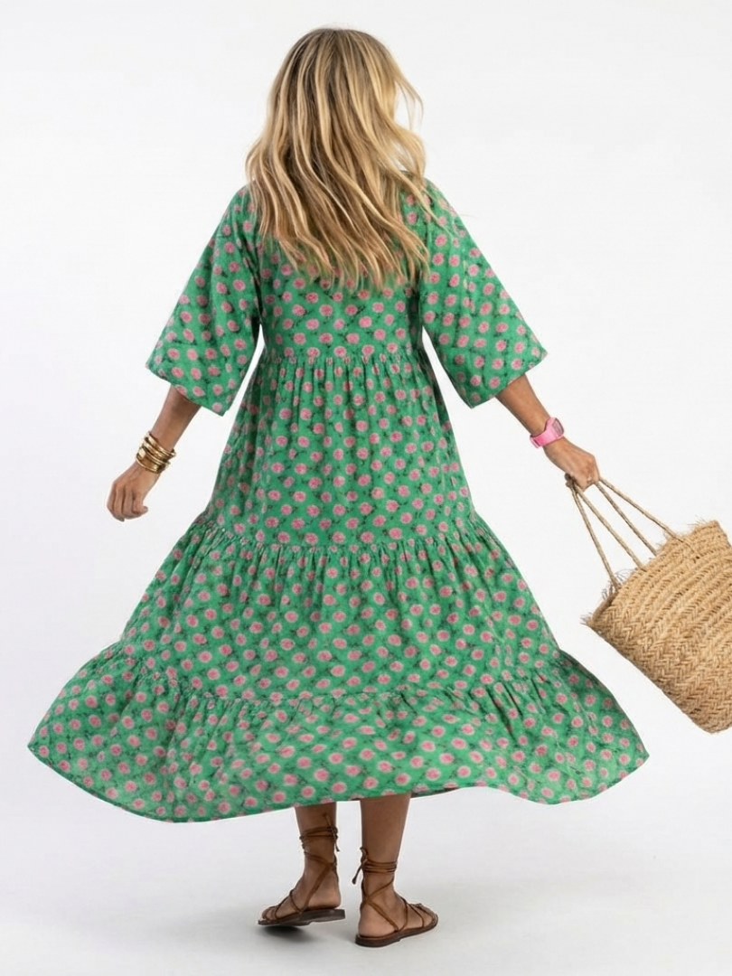 "Fiora | Vestido Midi de Gasa con Estampado Floral y Escote en V" puede reescribirse como:

"Fiora | Vestido Midi de Gasa con Diseño Floral y Escote en V