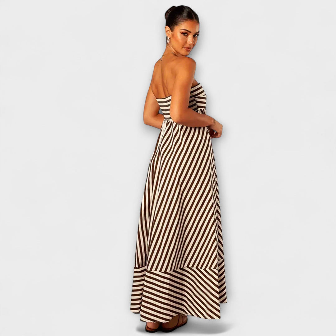 Vestido maxi Nocturnal Charm con volantes