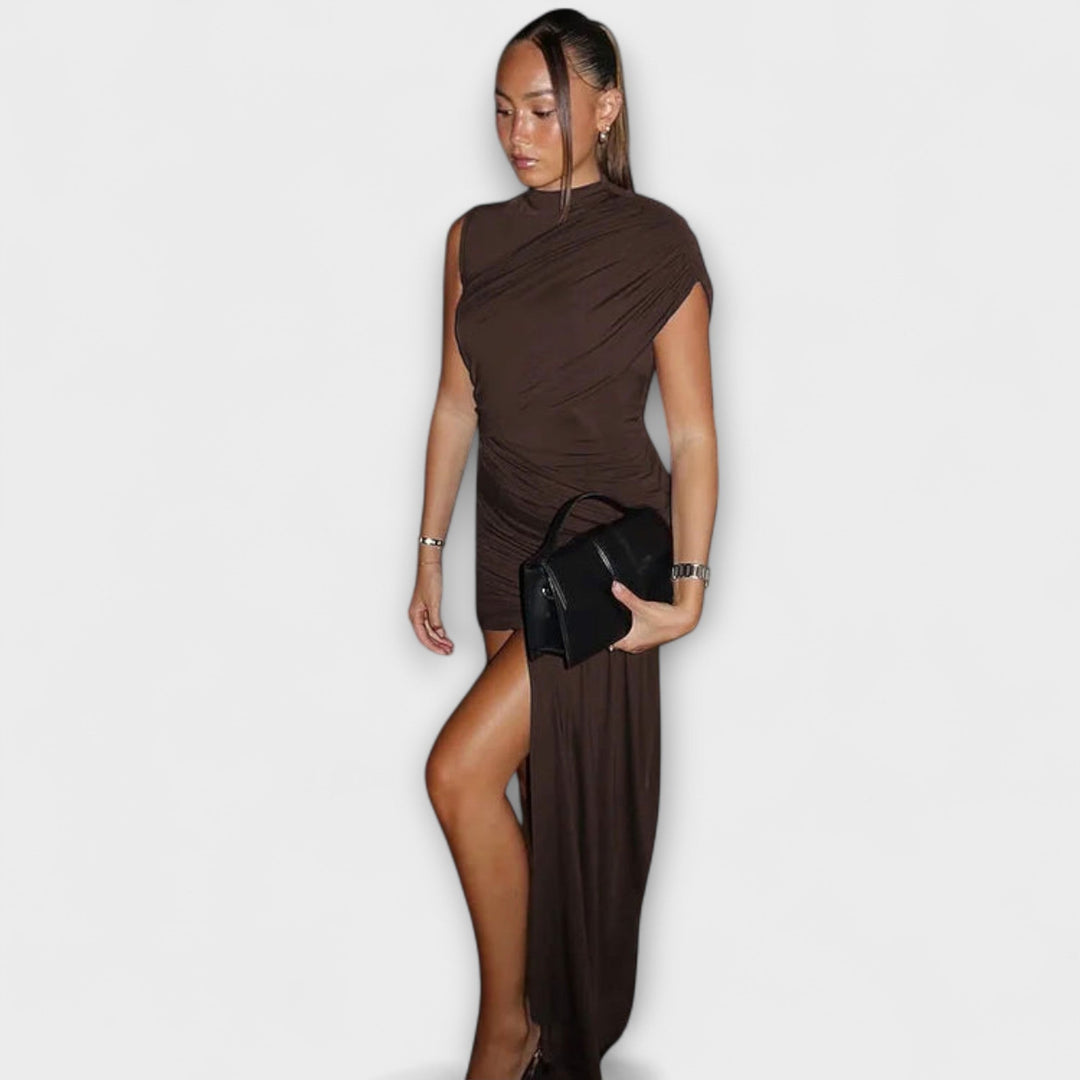 Lila - vestidos ajustados y con estilo con escote redondo y volantes