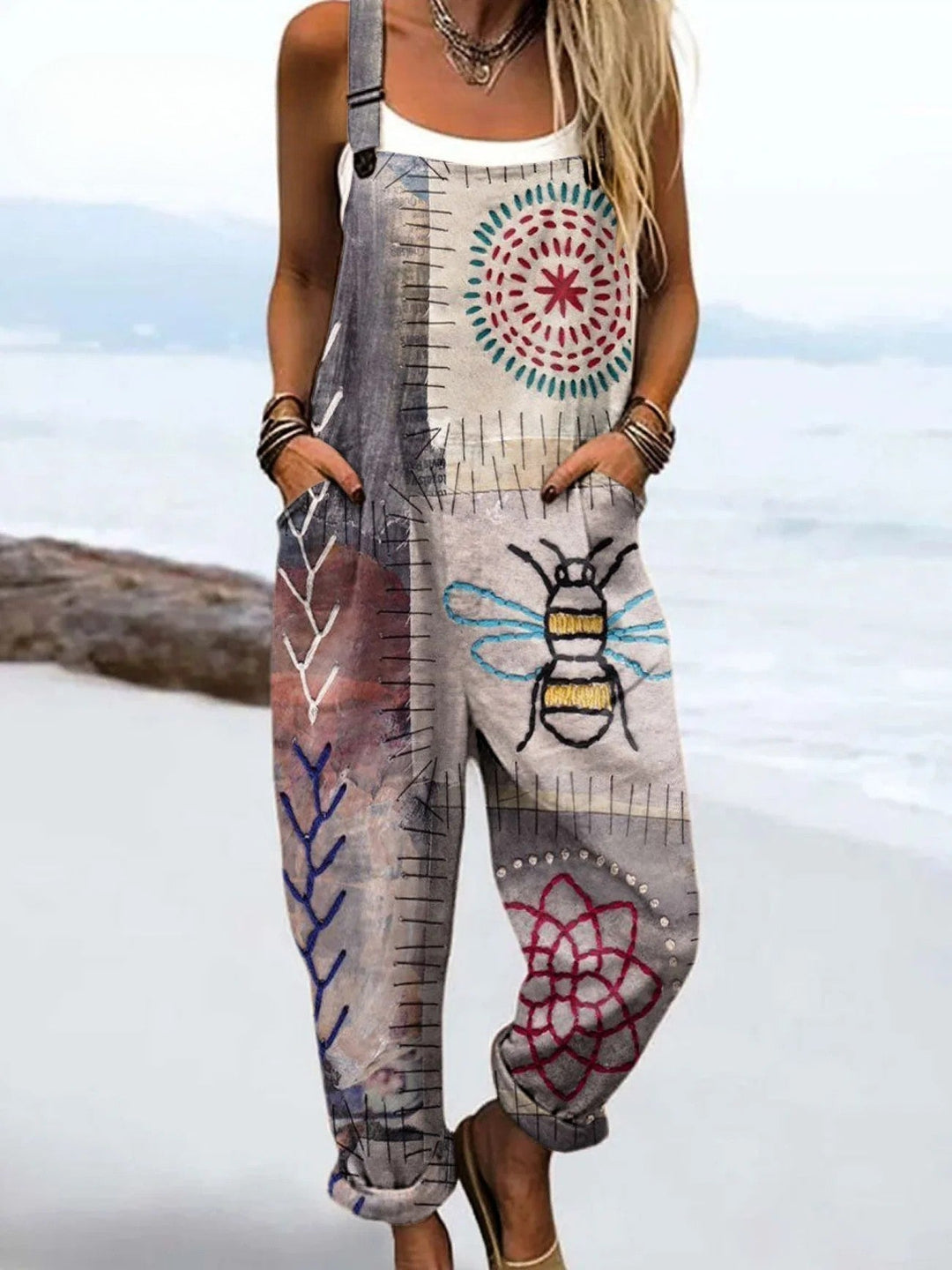 Mono con estampado y cómodo