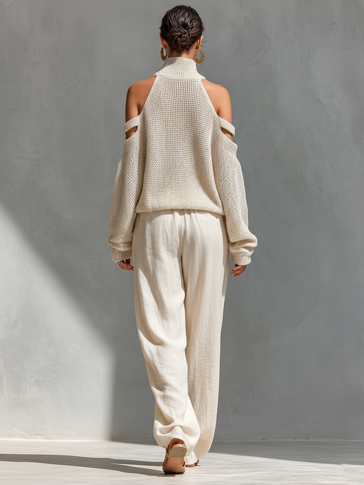 Thalia - Conjunto Beige de Top de Punto con Hombros Descubiertos y Pantalones de Pierna Ancha