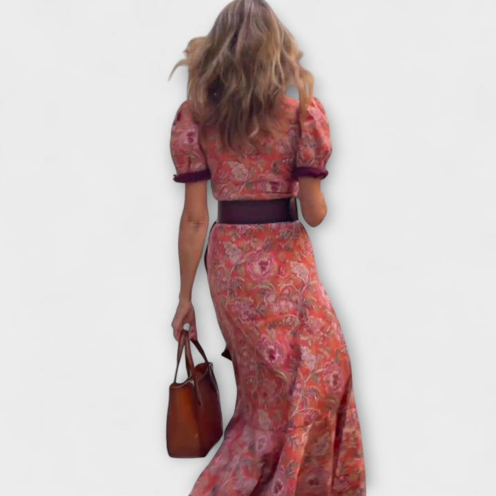 Vestido maxi rosa elegante con mangas cortas