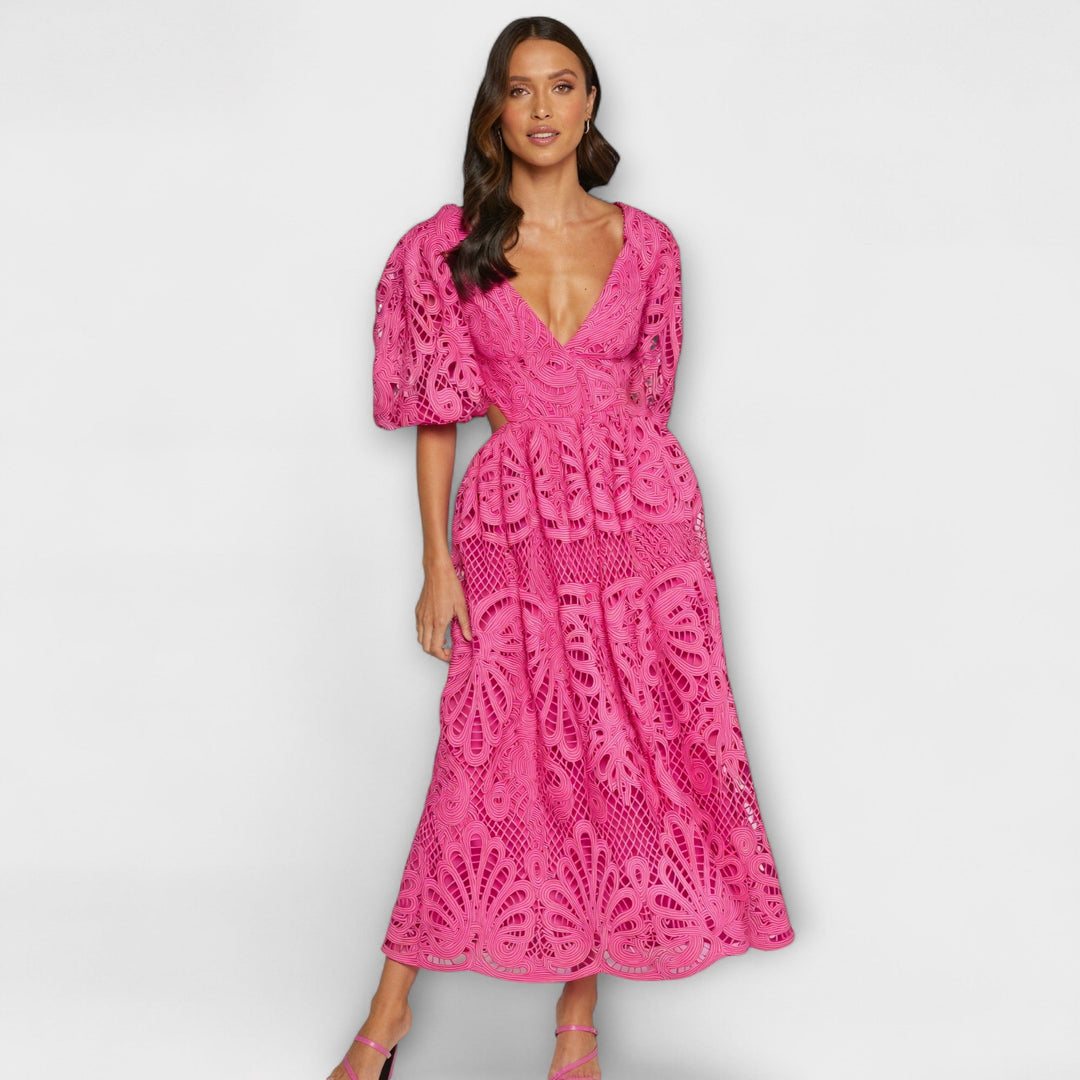 Vestidos elegantes con detalles delicados