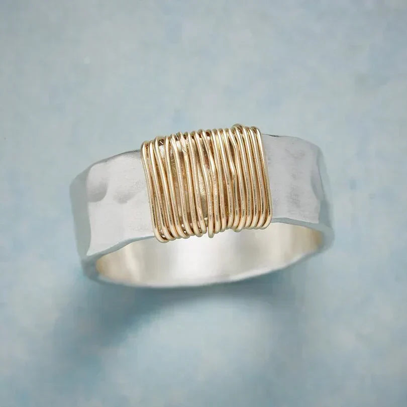Anillo Boho Hilos Dorados