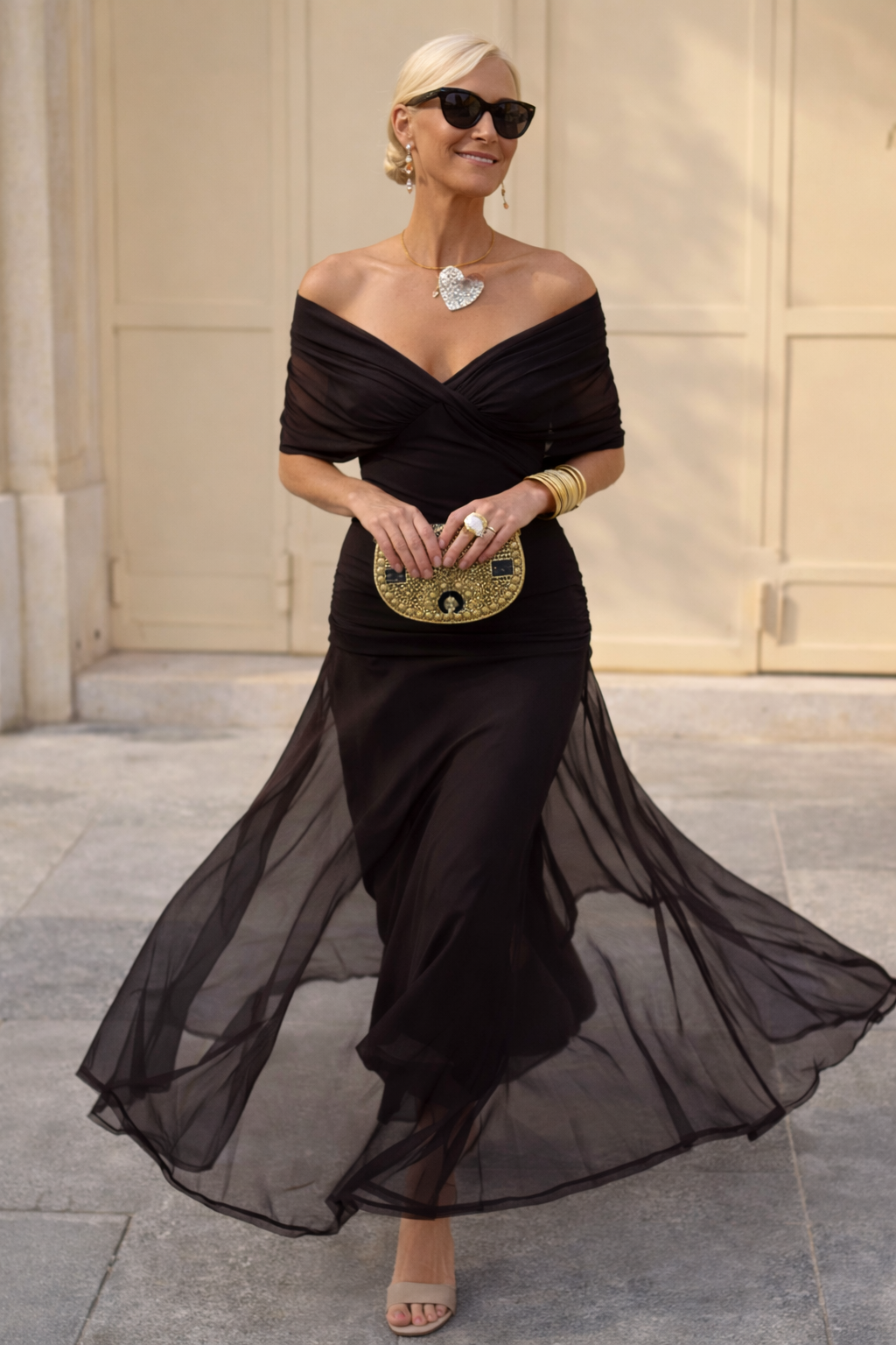 Elegante Vestido Maxi de Noche con Escote Corazón