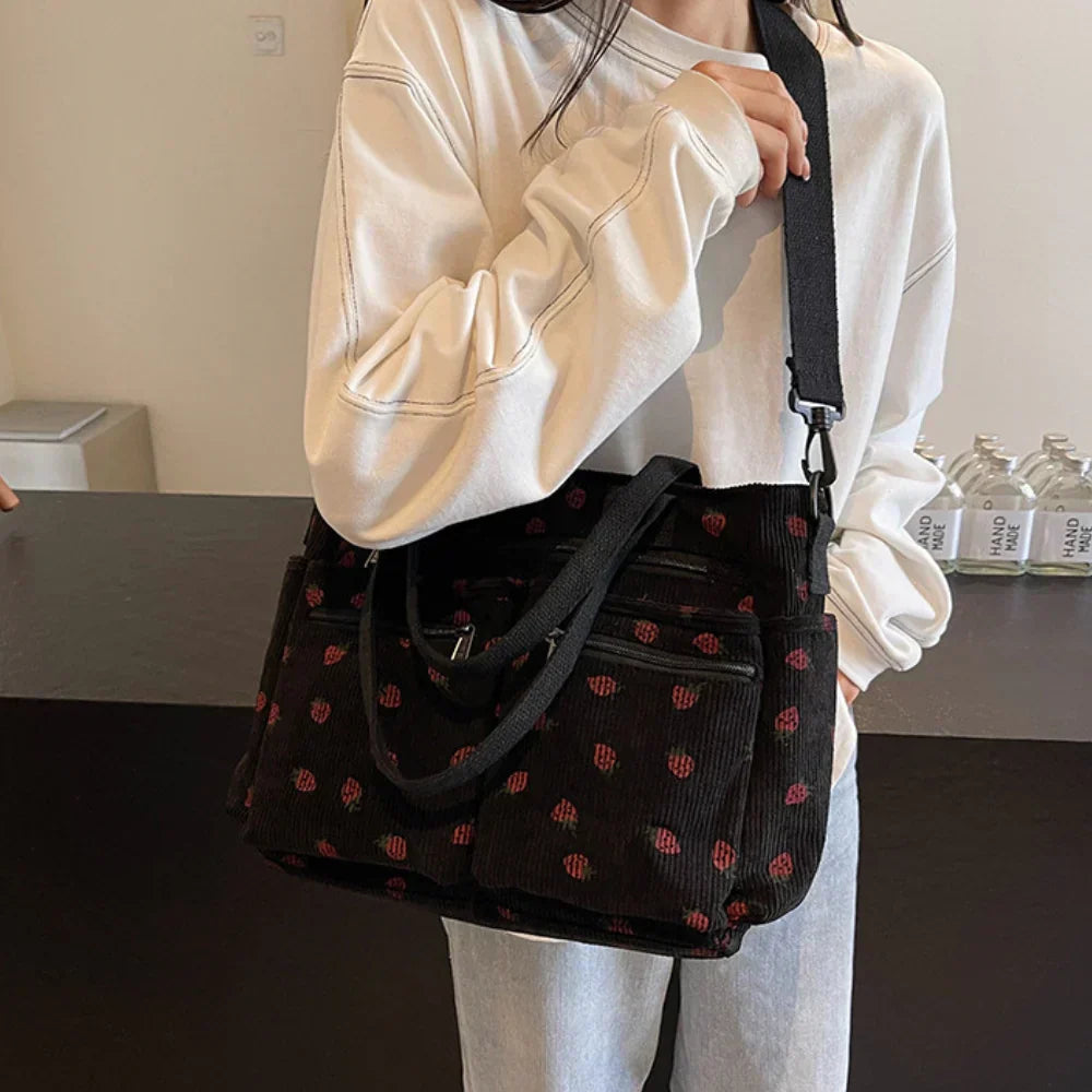 Rosie - Bolso de Mano Estilo Fresa