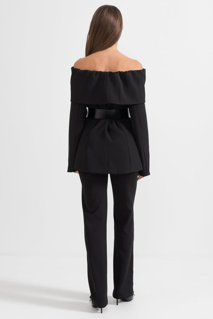 Conjunto Elegante de Chaqueta y Pantalón Negro