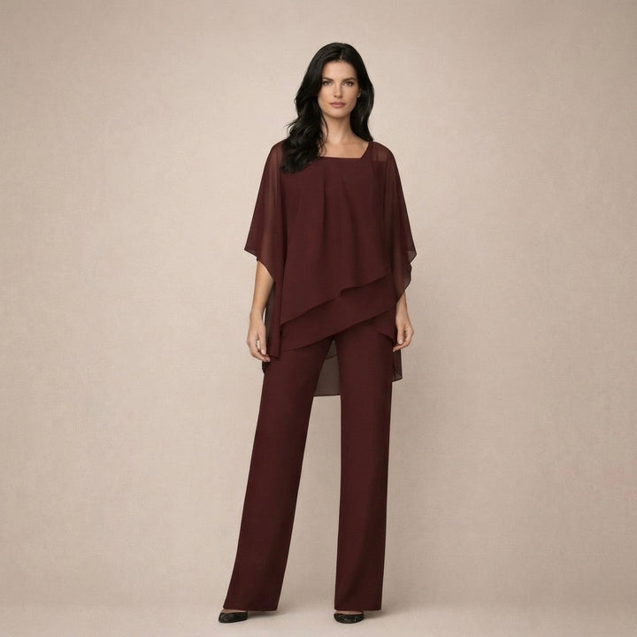 Lina™ | Conjunto elegante con blusa de capas