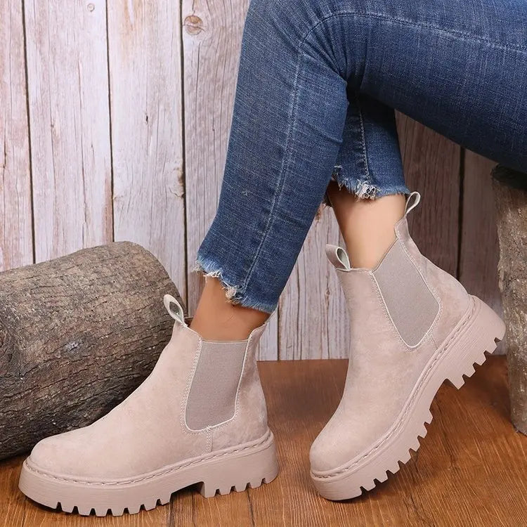 Carmen™ | Botines de terciopelo con plataforma