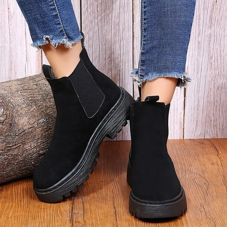 Carmen™ | Botines de terciopelo con plataforma