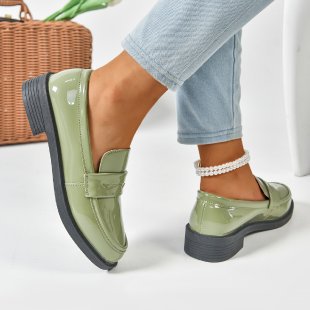 Delia - Zapatillas casuales para uso diario