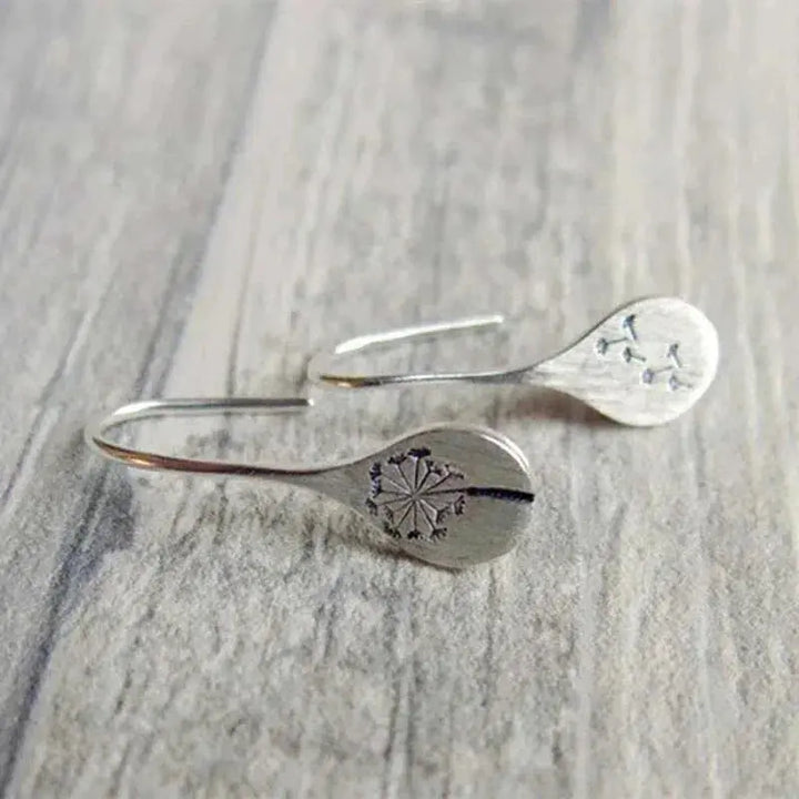Pendientes de plata con forma de diente de león