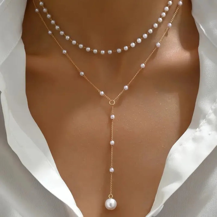 Collar de perlas de dos hileras con colgante