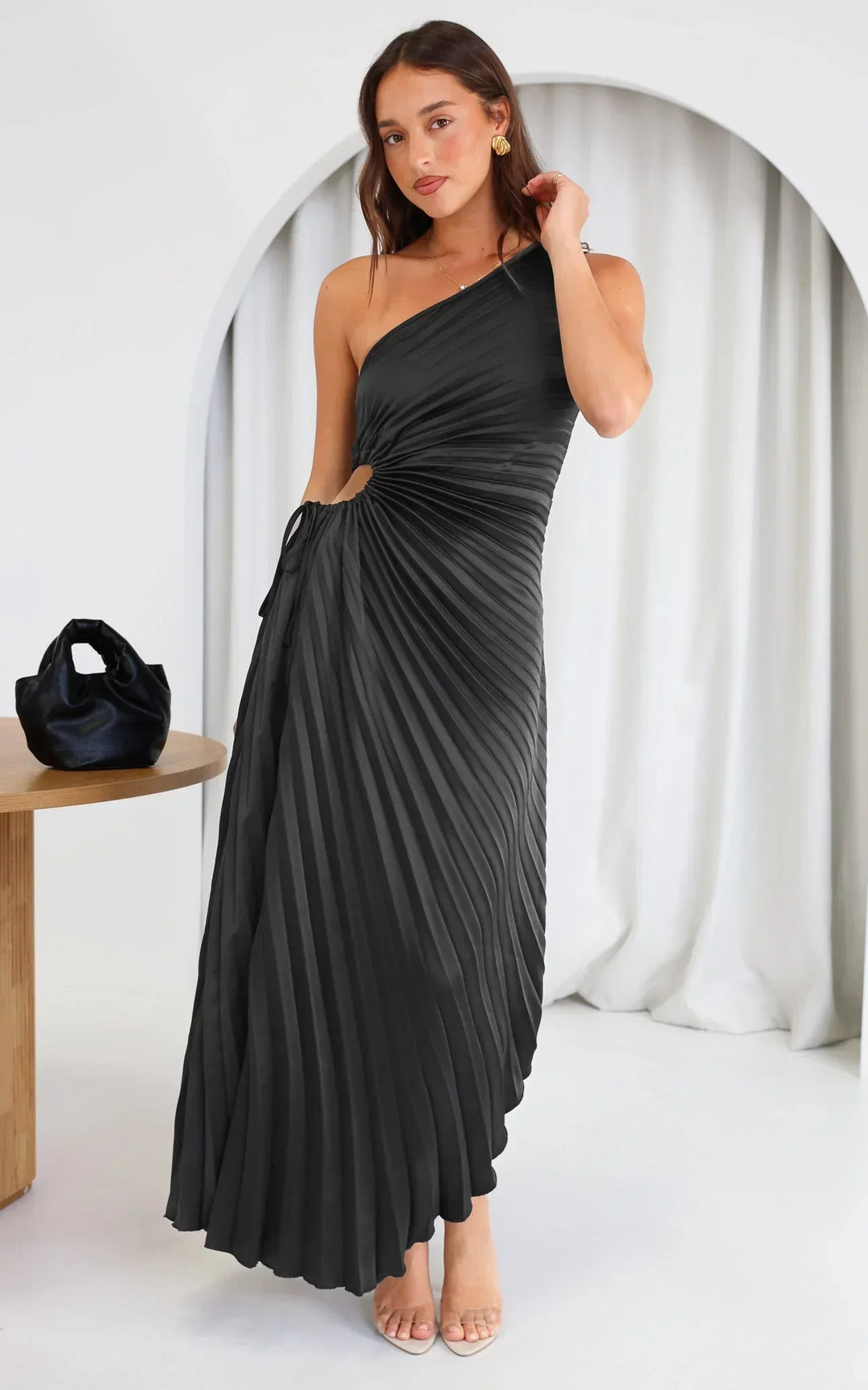 Sylviana - Vestido midi plisado de un solo hombro