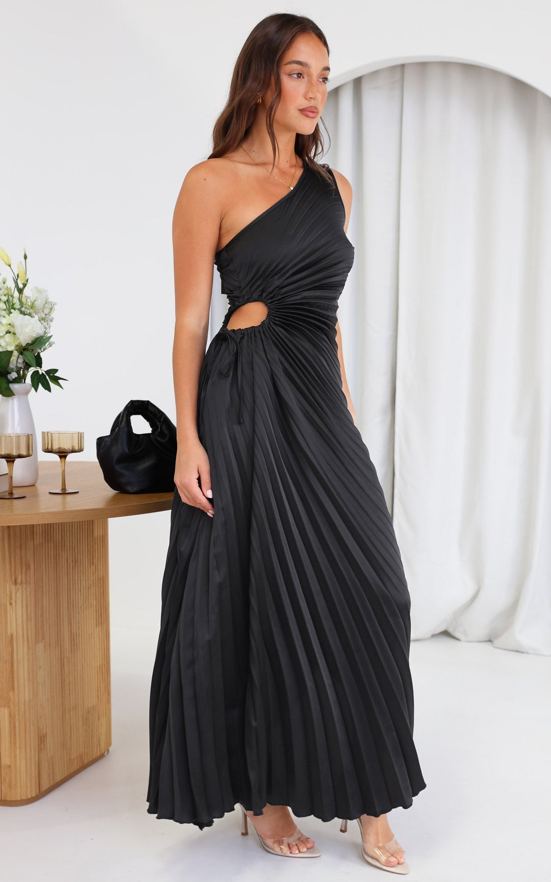 Rochelle - Maxi Dress in Black