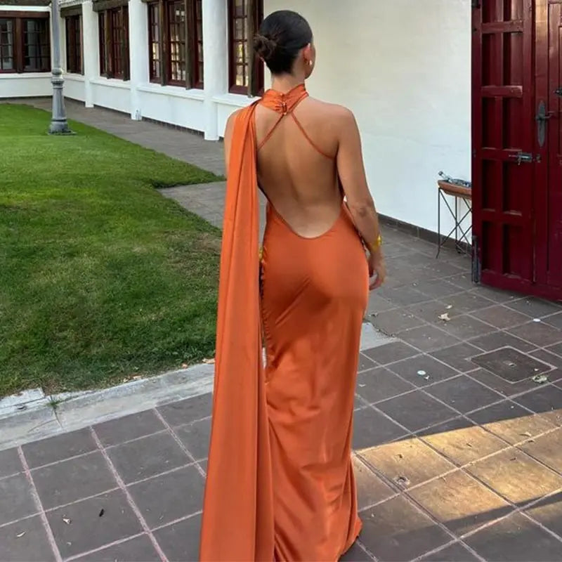 Adaline - Vestido maxi capa clásico