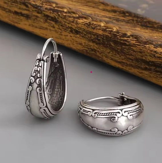 Pendientes de aro vintage con mandala en plata