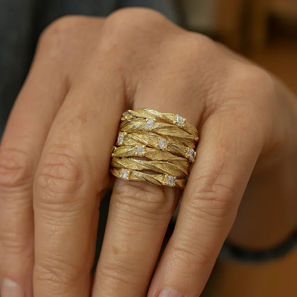 Anillo de oro vintage