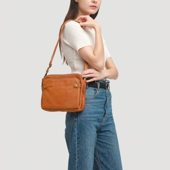 Annika – Maestro Leather Handbag