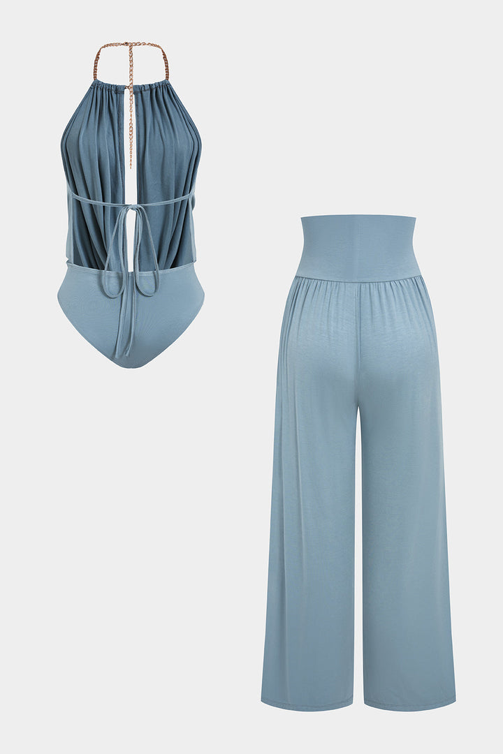 Conjunto Metálico de Pantalón de Pierna Ancha y Body Halter