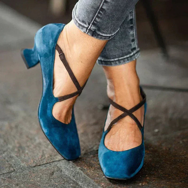 Jennie | Elegantes tacones medios con tiras