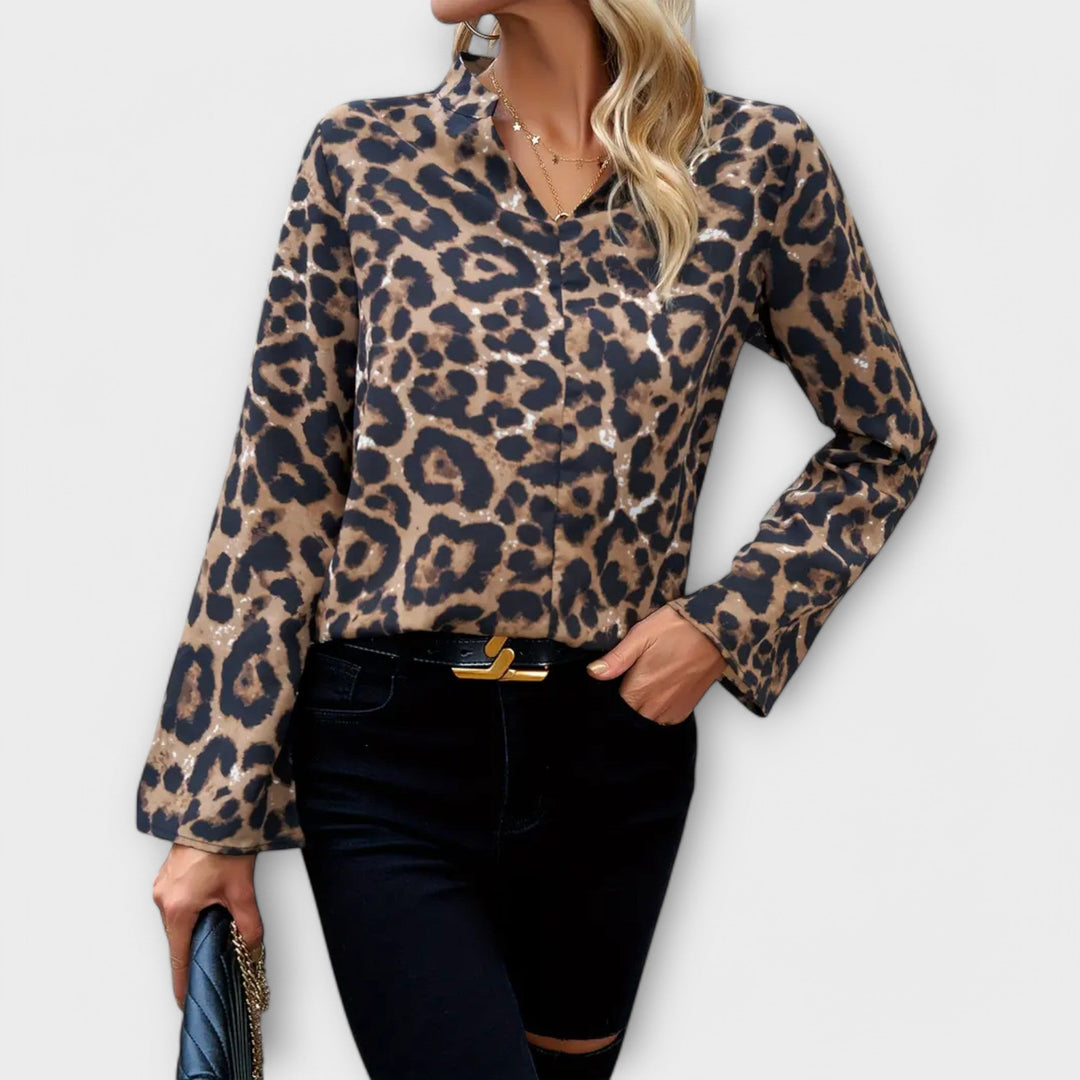 Blusa holgada con estampado de leopardo