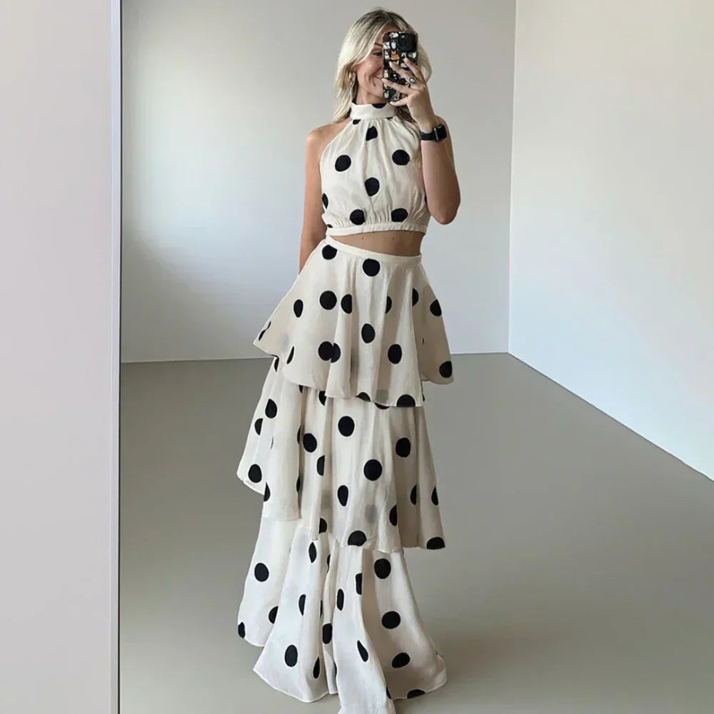 Conjunto Luna Polka – Elegancia Clásica