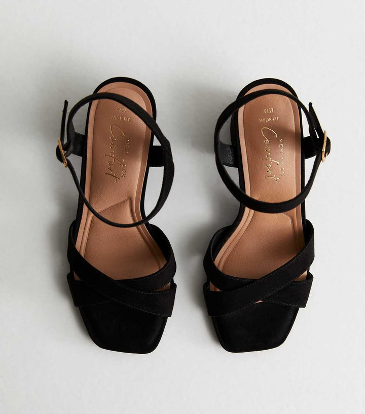 Sandalias de Tacón Bloque de Suede Negro de Dos Partes con Ajuste Amplio | New Look